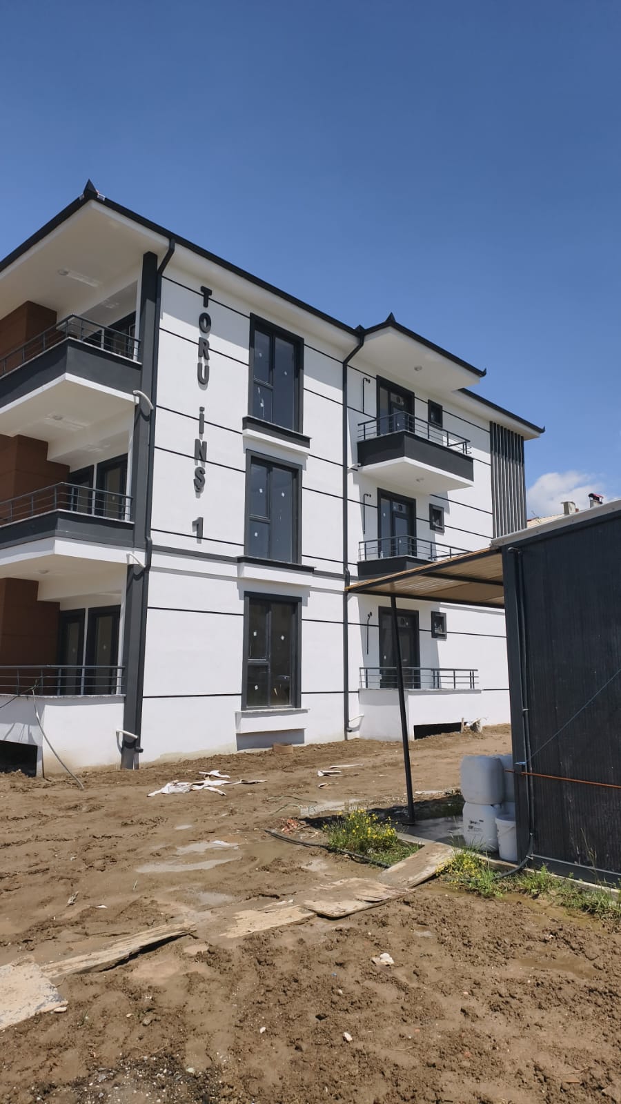 Toru İnşaat 1. Etap tamamlanmış konut binası